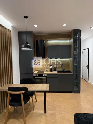 Apartament 1+1 me qera në Liqeni Artificial, Tiranë, 65 m². Foto 2 nga 5
