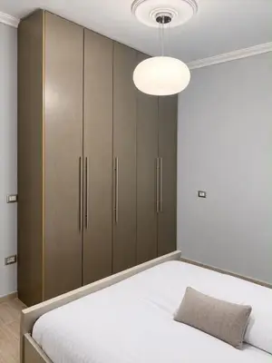 Apartament 2+1 me qera në Sheshi Skënderbej, Tiranë, 80 m². Foto 12 nga 12