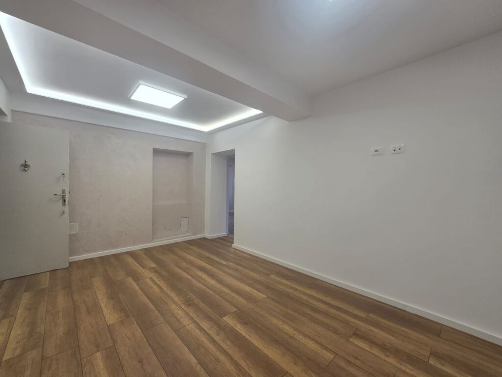 Ambient biznesi me qera në Materniteti i Ri, Tiranë, 78 m². Foto 3 nga 3