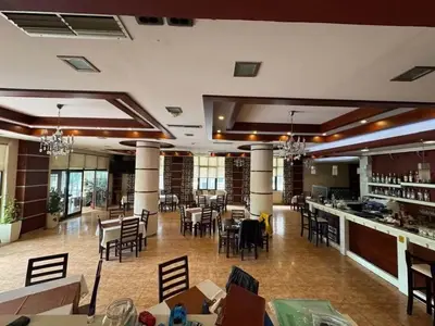Locale in affitto a Porcelan, Tirana, 650 m². Foto 5 di 8