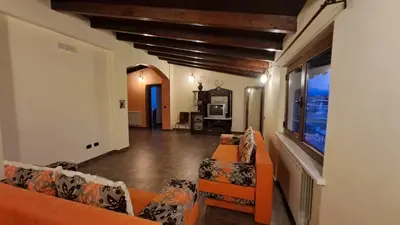 Villa for sale in Sallmone, Durrës, 500 m². Photo 5 of 12