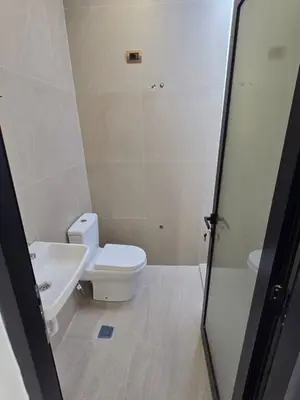 Shop for sale in Bulevardi Zhan D’Ark, Tirana, 52 m². Photo 4 of 4
