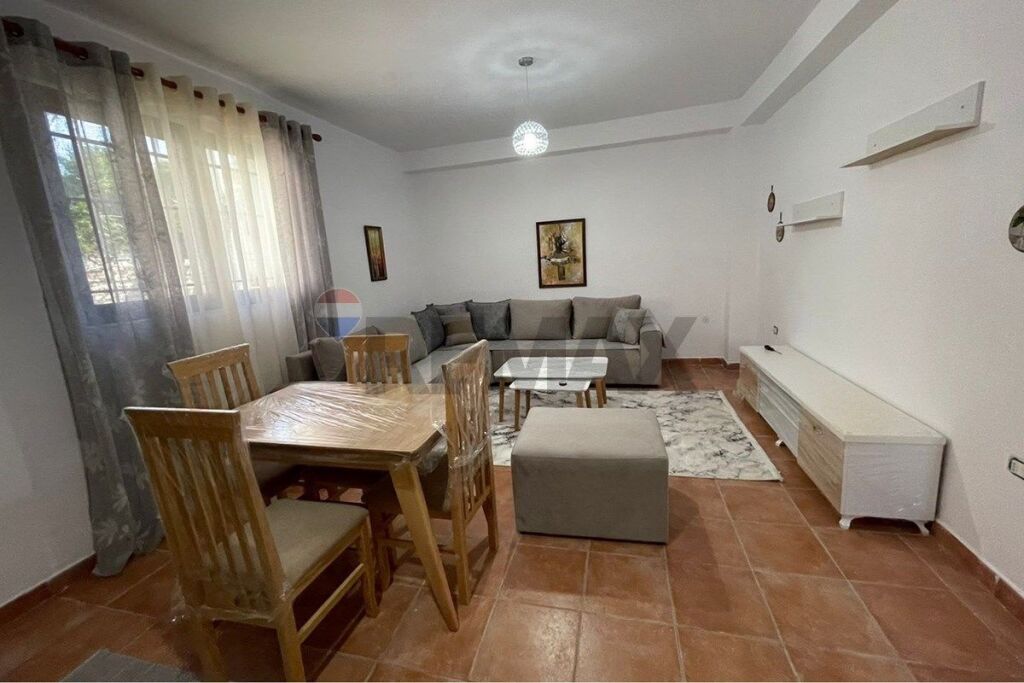 Apartment for rent in Shkozë, Tirana, 50 m². Photo 2 of 3