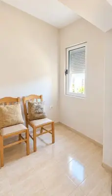 Apartament 1+1 me qera në Myslym Shyri, Tiranë, 60 m². Foto 1 nga 7