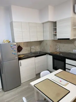 Garsoniere me qera në Rruga e Bogdanëve, Tiranë, 43 m². Foto 2 nga 5