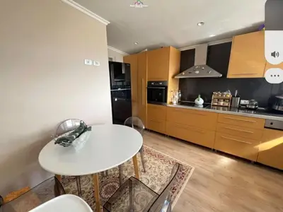 Apartament 3+1 në shitje në Bulevardi Zogu I, Tiranë, 209 m². Foto 4 nga 5
