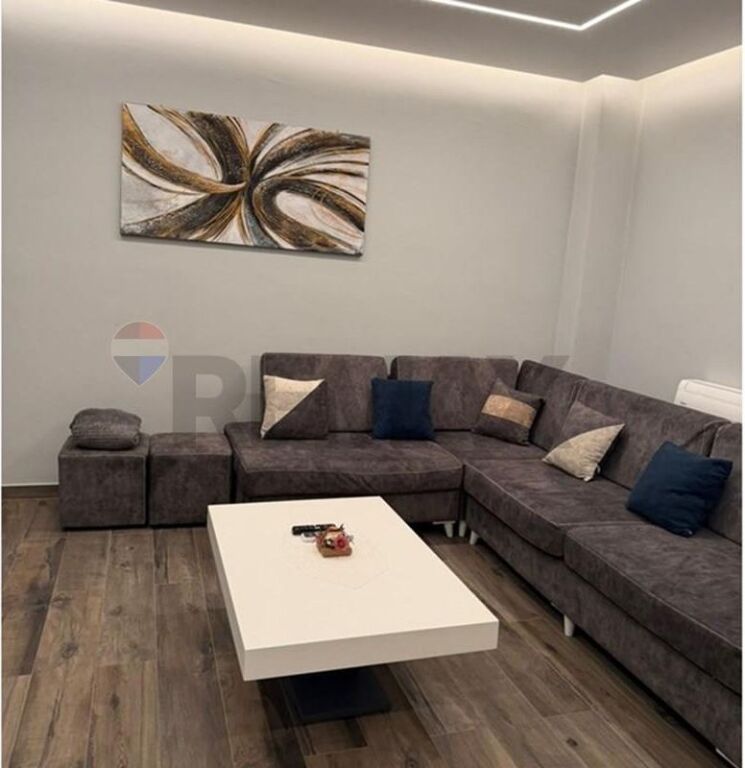 Appartamento in affitto a TEG, Tirana, 78 m². Foto 3 di 3