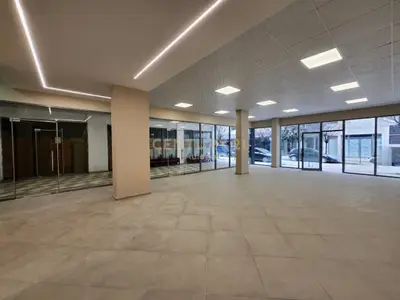 Zyrë në shitje në Ish Kombinati, Vlorë, 121 m². Foto 7 nga 10