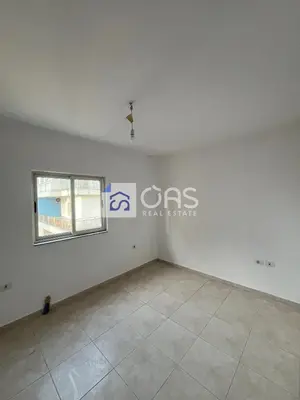 Apartament 2+1 me qera në Ish Fusha e Aviacionit, Tiranë, 96 m². Foto 2 nga 4