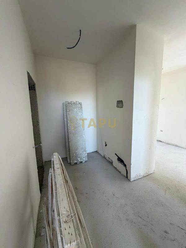 Apartament 2+1 në shitje në Centrale, Vlorë, 84 m²