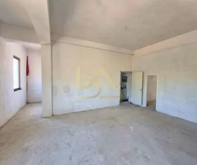 Land for sale in Pogradec, Korce, Pogradec, 1,317 m². Photo 4 of 12