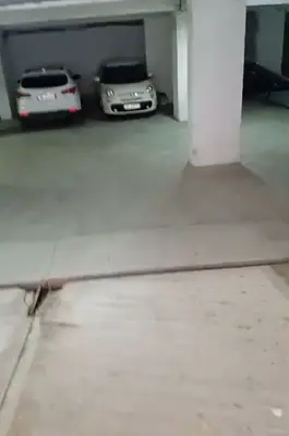 Garage in vendita a Conad, Valona, 70 m². Foto 2 di 3