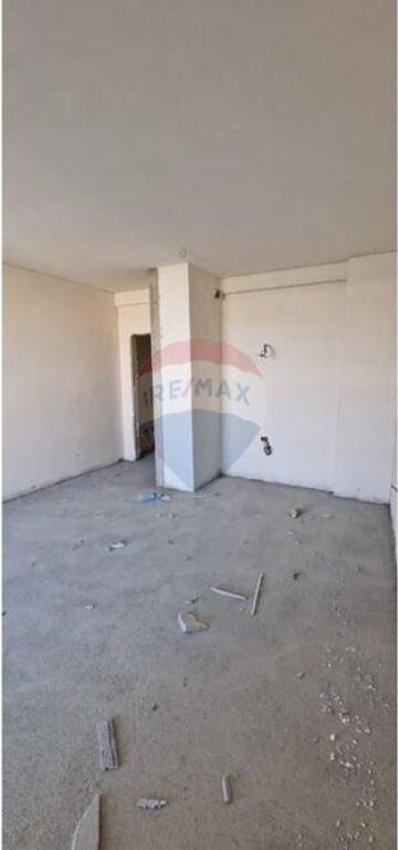 Studio for sale in Ali Demi, Tirana, 49 m²