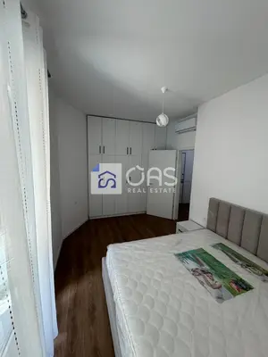 Apartament 1+1 me qera në Ali Demi, Tiranë, 55 m². Foto 3 nga 5
