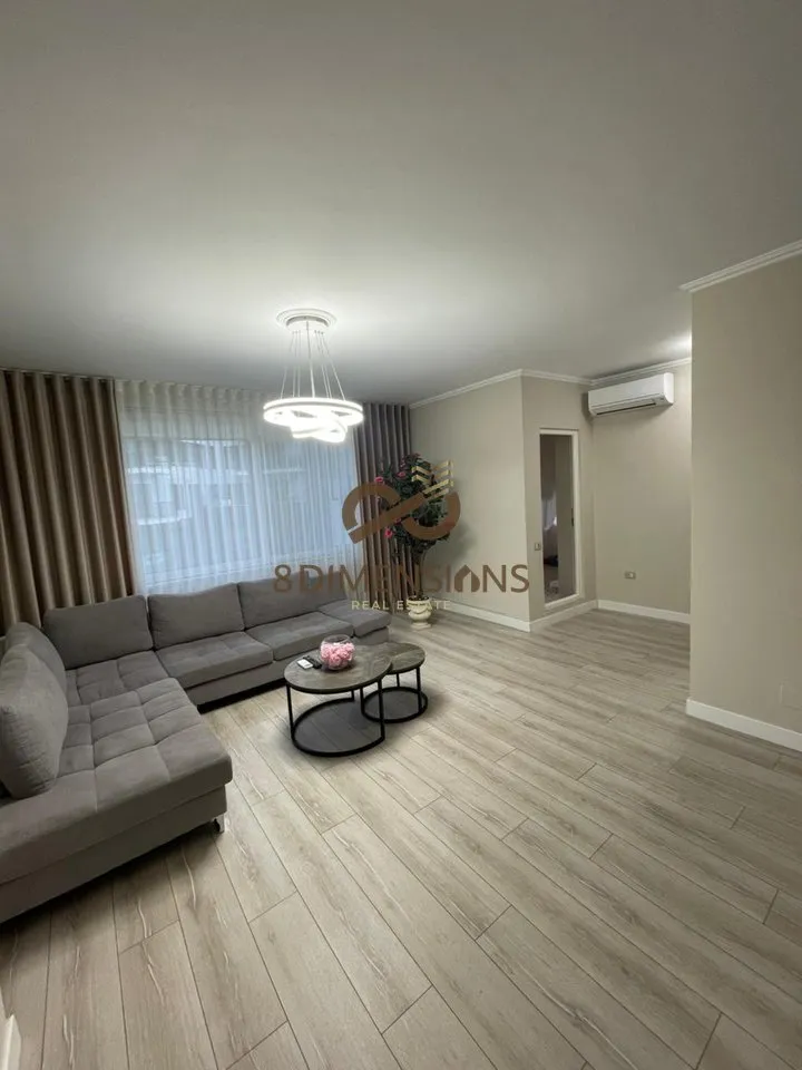 Apartament 1+1 me qera në Liqeni i Tiranës, Tiranë, 75 m². Foto 1 nga 10
