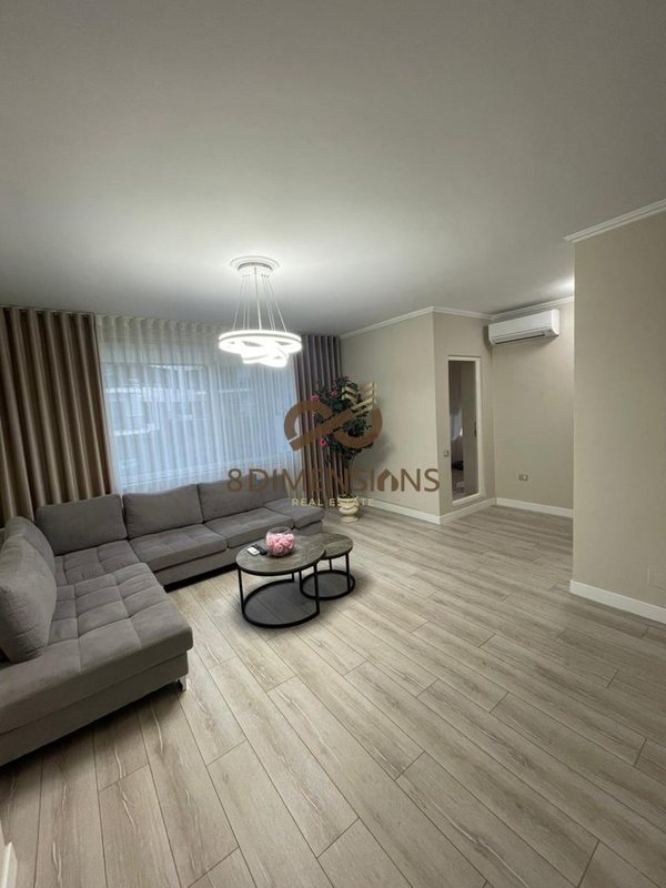 Appartamento 1+1 in affitto a Liqeni i Tiranës, Tirana, 75 m²