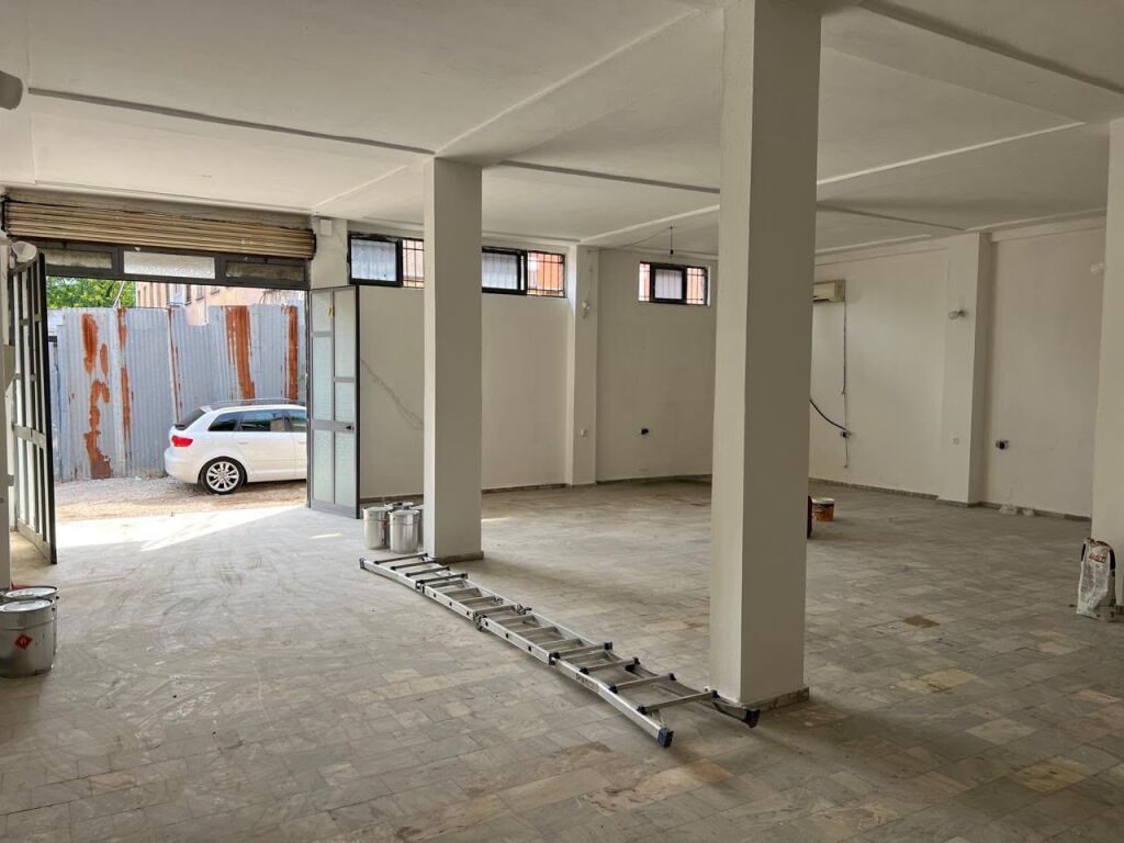 Magazinë me qera në Rruga e Dibrës, Tiranë, 170 m². Foto 3 nga 3