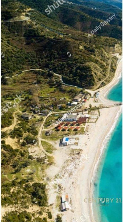 Tokë në shitje në Plazhi i Bunecit, Sarandë, 3 000 m²