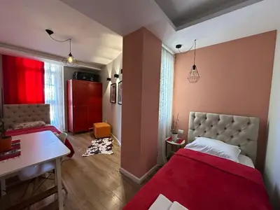 Appartamento 2+1 in affitto a Rruga e Bogdanëve, Tirana, 90 m². Foto 4 di 5