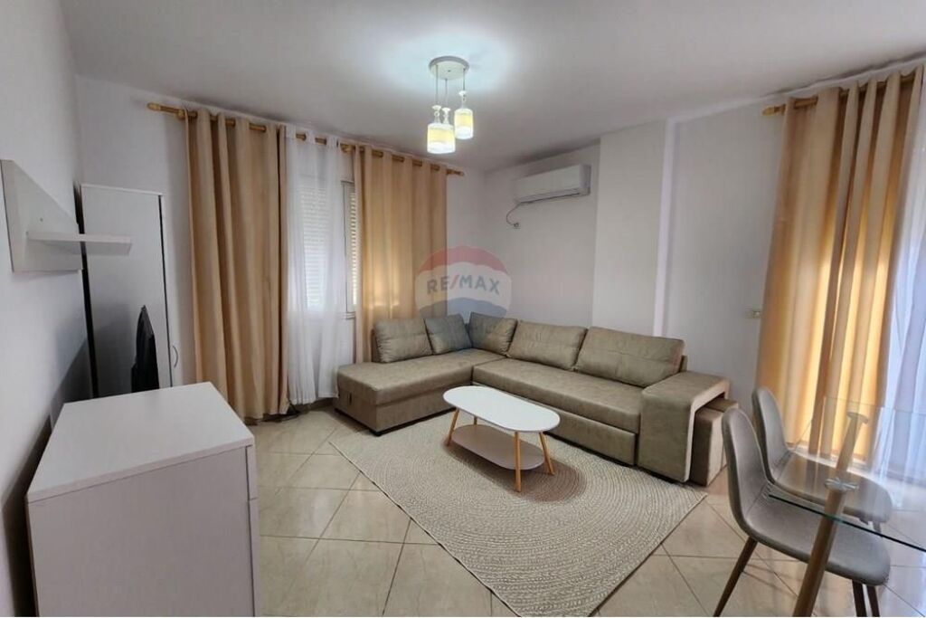 Apartment for sale in Linzë, Tirana, 69 m². Photo 2 of 3