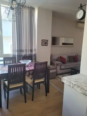 Apartament 1+1 me qera në Rruga Shoqeria Bashkimi, Durrës, 84 m². Foto 5 nga 9