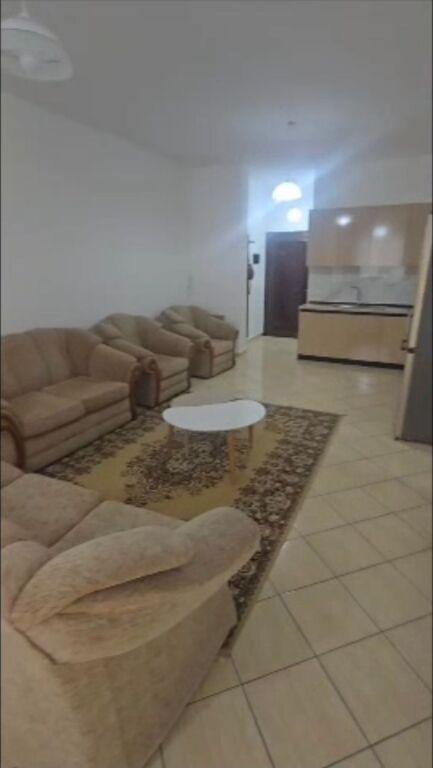 Appartamento 1+1 in affitto a Kristal Center, Tirana, 75 m²