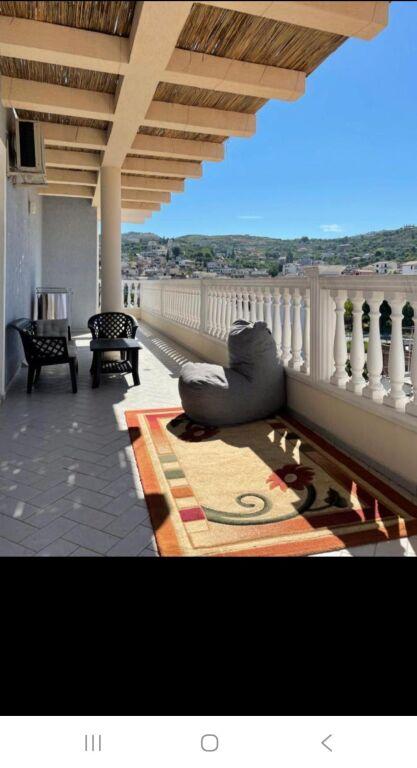 Apartament 1+1 në shitje në Rruga Dalan Dadani, Vlorë, 120 m². Foto 2 nga 12