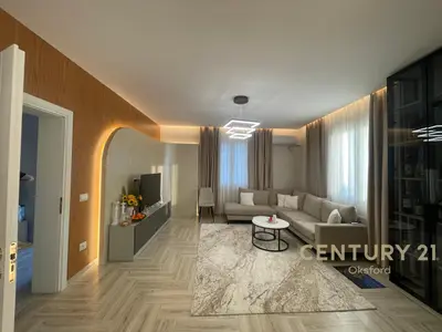 Villa studio for rent in Mullet, Tirana, 500 m². Photo 3 of 12