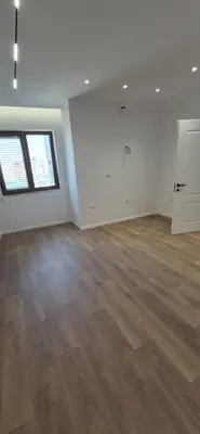 Apartament 2+1 në shitje në Rruga Fadil Bodinaku, Tiranë, 86 m². Foto 2 nga 9