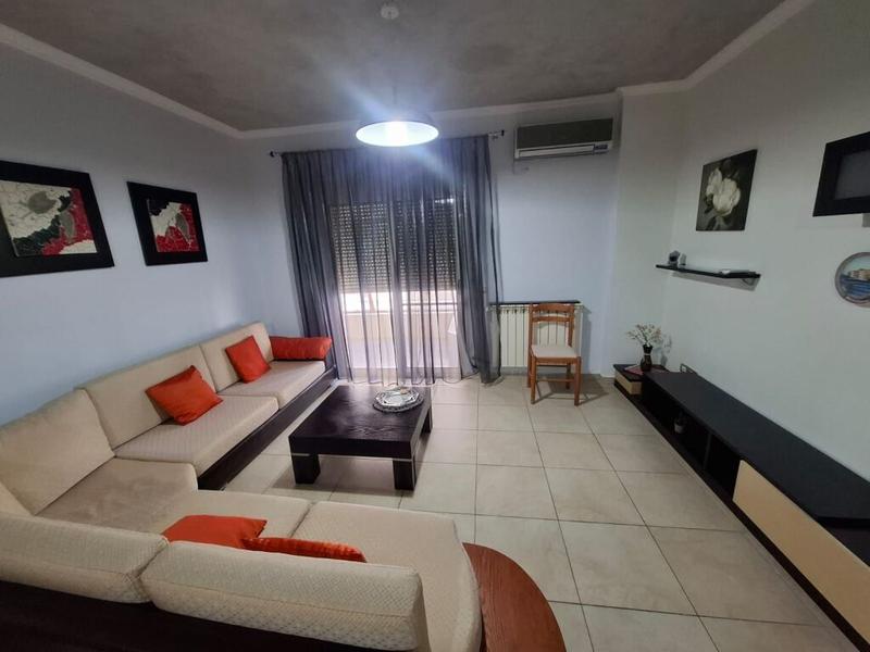 Apartament 2+1 me qera në Lagja 13, Durrës, 100 m²