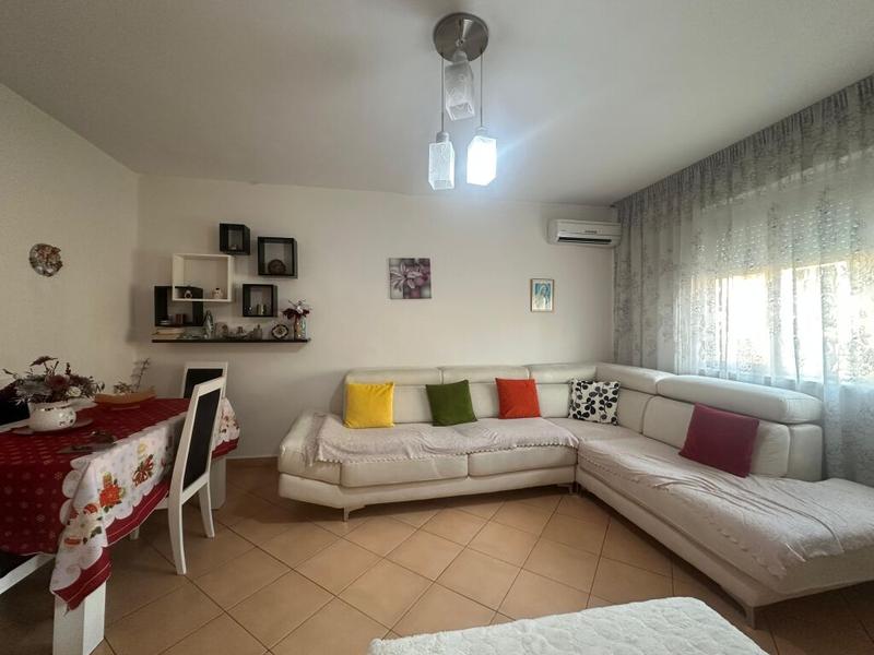 Apartment 1+1 for sale in Farmaci Ditë e Natë Nr. 071 -Ish-Parku i Autobusave, Tirana, 59 m²