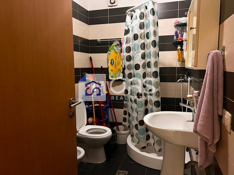 Apartament 2+1 në shitje në Kompleksi Magnet, Tiranë, 94 m². Foto 3 nga 9
