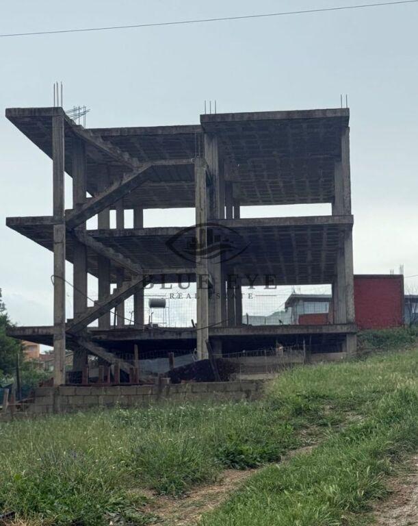 Casa indipendente in vendita a Arapaj, Durazzo, 700 m²