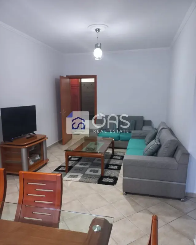 Appartamento 1+1 in affitto a Pallati me Shigjeta, Tirana, 70 m²