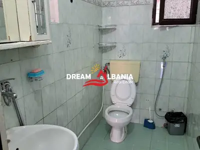 Villa 1+1 for sale in Lagjia 13, Durrës, 679 m². Photo 7 of 10