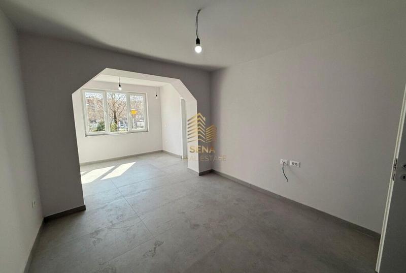 Commercial space for rent in Rruga Sitki Cico, Tirana, 103 m²