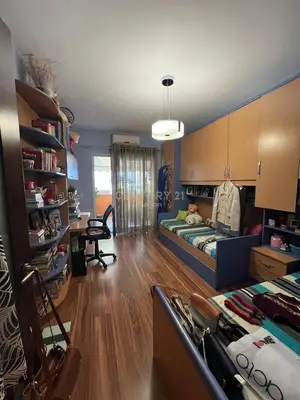 Apartament 2+2 në shitje në Rruga Siri Kodra, Tiranë, 108 m². Foto 6 nga 11