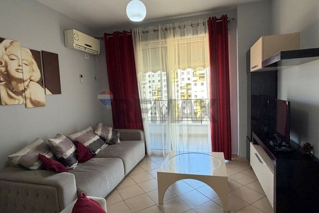 Appartamento in vendita a Yzberisht, Tirana, 66 m². Foto 1 di 3