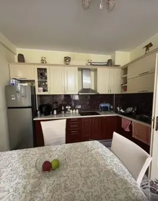 Apartament 2+1 me qera në Astir, Tiranë, 113 m². Foto 2 nga 4