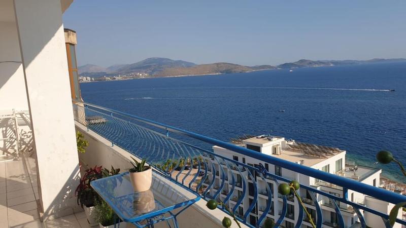 Apartament 3+1 në shitje në Rruga Mitat Hoxha, Sarandë, 180 m². Foto 2 nga 4