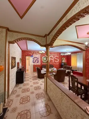 Apartament 2+1 në shitje në Vasil Shanto, Tiranë, 131 m². Foto 2 nga 12