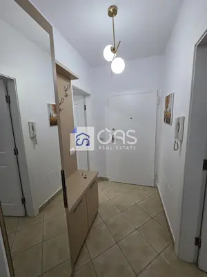 Apartament 1+1 me qera në Ish Ekspozita, Tiranë, 65 m². Foto 4 nga 5