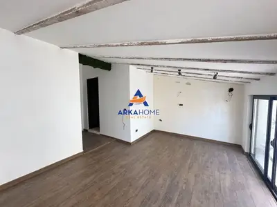 Apartament 1+1 në shitje në Shallvaret, Tiranë, 64 m². Foto 2 nga 4