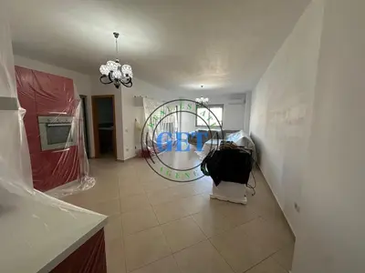 Apartament 1+1 në shitje në Stacioni i Trenit, Durrës, 80 m². Foto 4 nga 5
