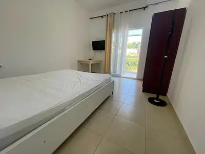 Apartament 1+1 me qera në Qyteti Studenti, Tiranë, 50 m². Foto 3 nga 6