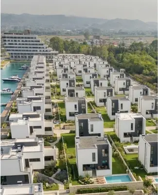 Vilë 3+1 në shitje në Turquoise Marina, Durrës, 308 m². Foto 2 nga 4
