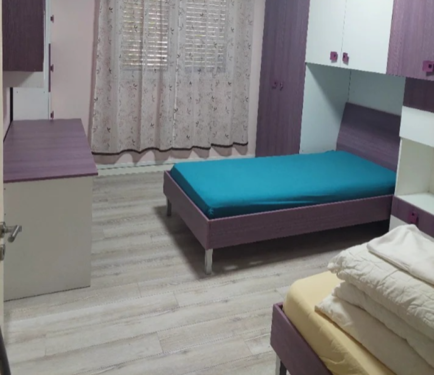 Appartamento 2+1 in affitto a Shkolla e Baletit, Tirana, 150 m². Foto 3 di 3