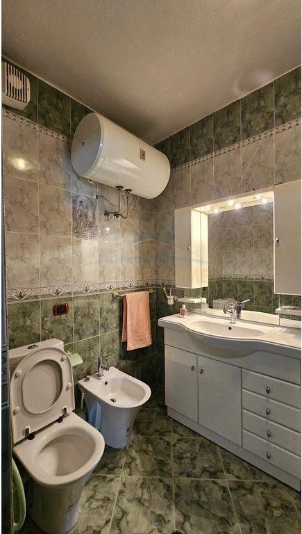 Apartament 3+1 në shitje në Stacioni i Trenit, Durrës, 138 m². Foto 9 nga 9
