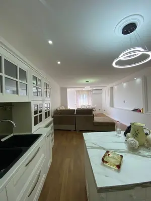 Apartament 3+1 në shitje në Ish-URT, Durrës, 94 m². Foto 9 nga 12
