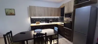 Appartamento 2+1 in affitto a Linzë, Tirana, 90 m². Foto 2 di 3